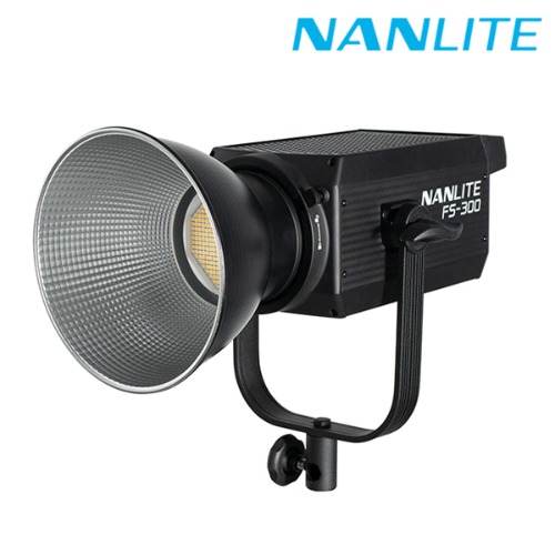 [NANLITE] 난라이트 FS-300 대광량 스튜디오 LED 조명SMDV